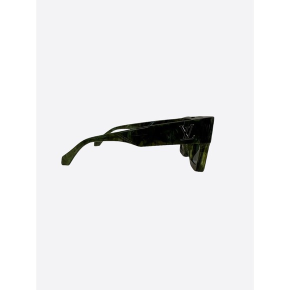 Louis Vuitton Green Marble Cyclone Sunglasses - Picture 2 of 6
